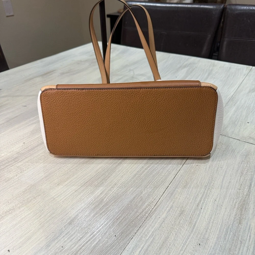 Michael Kors elegant leather